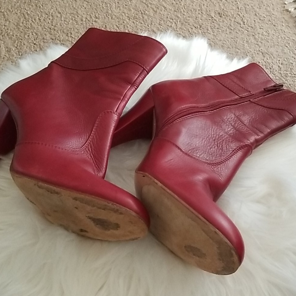 2/$50 Marc Jocobs brick red leather boots